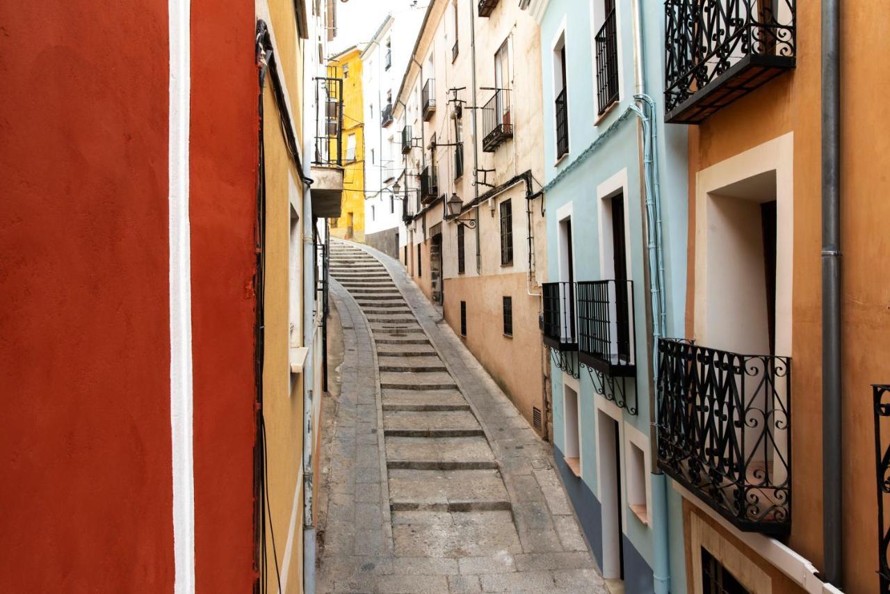 Tres Balcones