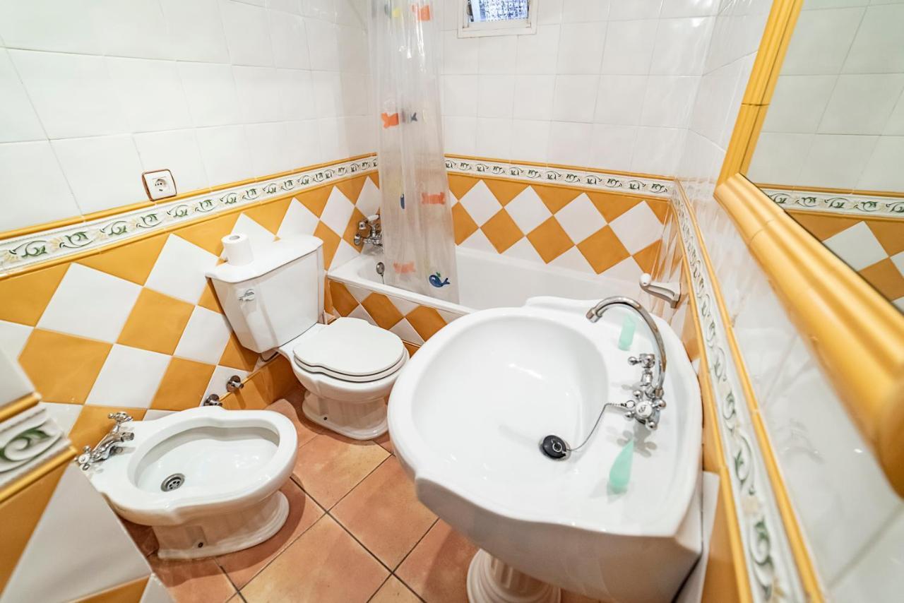 Tres Balcones Apartment *