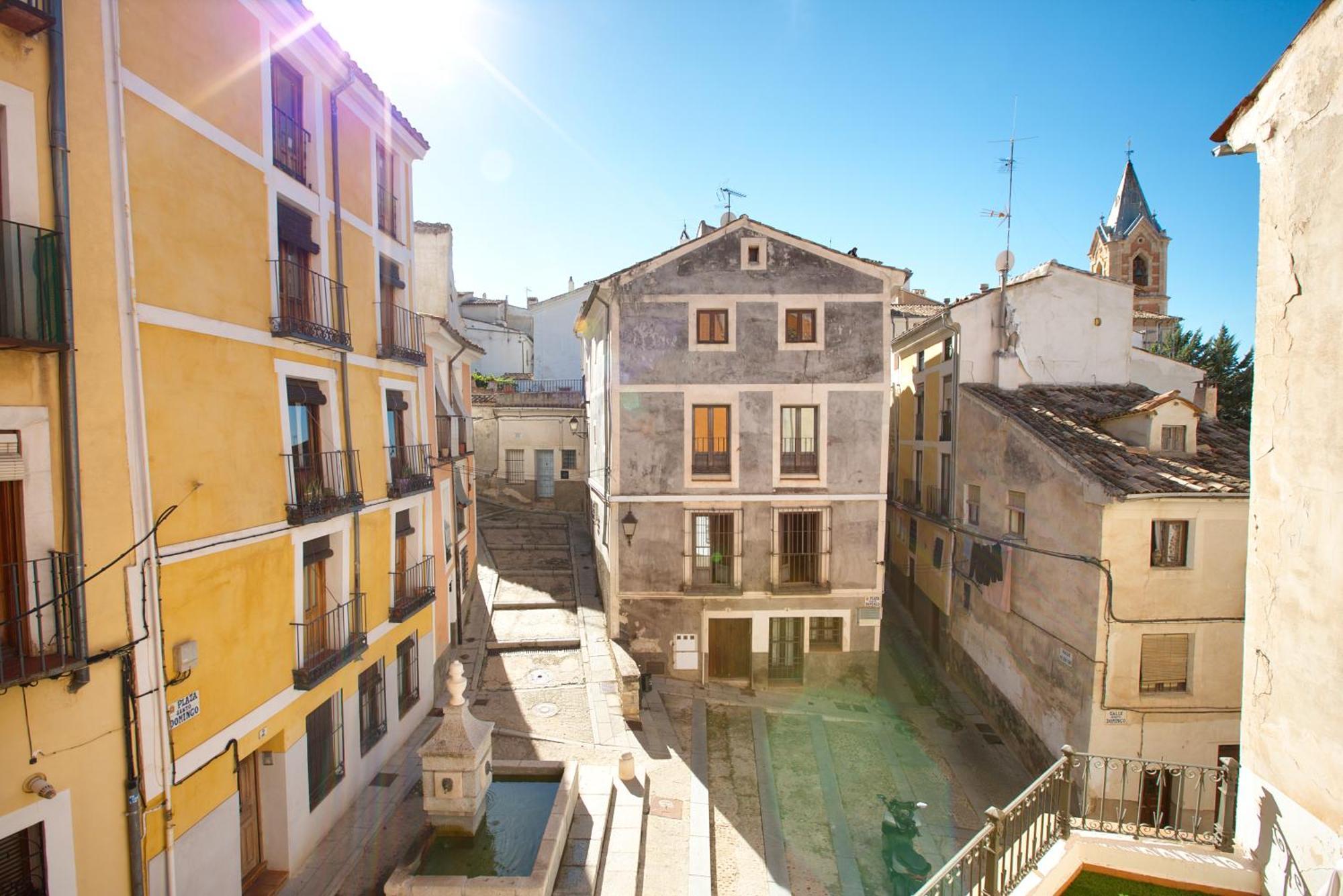 Tres Balcones